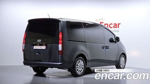 Hyundai Staria Modern, 2025 2