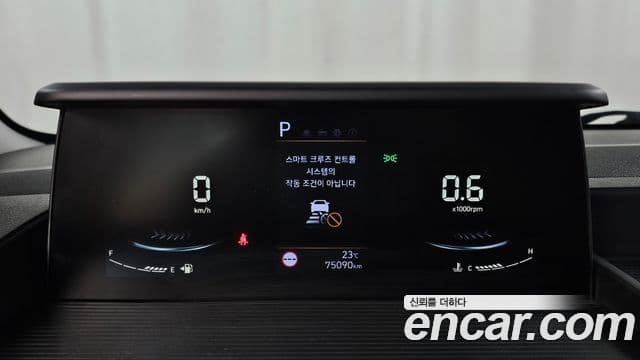 Hyundai Staria Modern, 2025 8