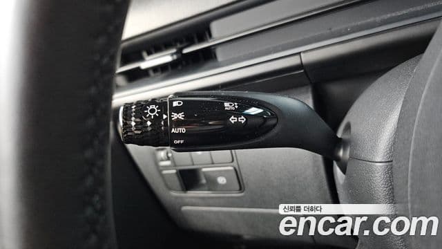 Hyundai Staria Modern, 2025 17