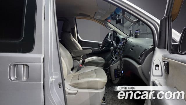 Hyundai Grand Starex Modern, 2017 10