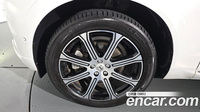 Volvo XC60 2세대 D5 Inscription, 2020 все фото