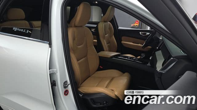 Volvo XC60 2세대 D5 Inscription, 2020 10