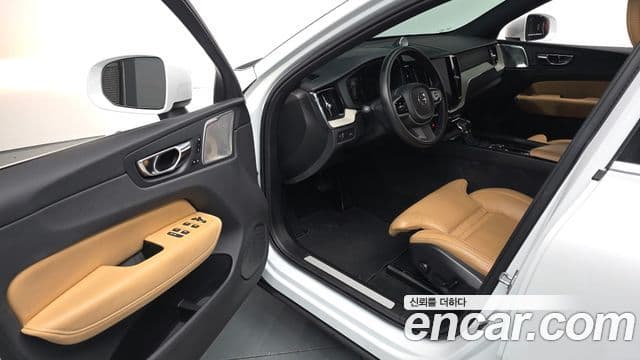 Volvo XC60 2세대 D5 Inscription, 2020 12
