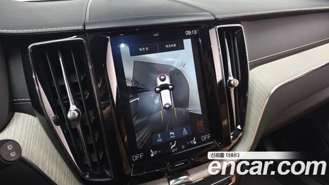 Volvo XC60 2세대 D5 Inscription, 2020 15