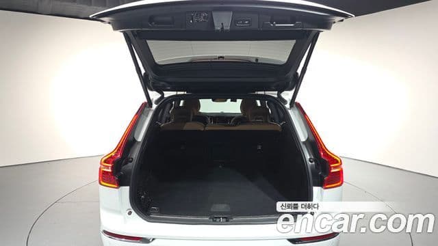 Volvo XC60 2세대 D5 Inscription, 2020 20