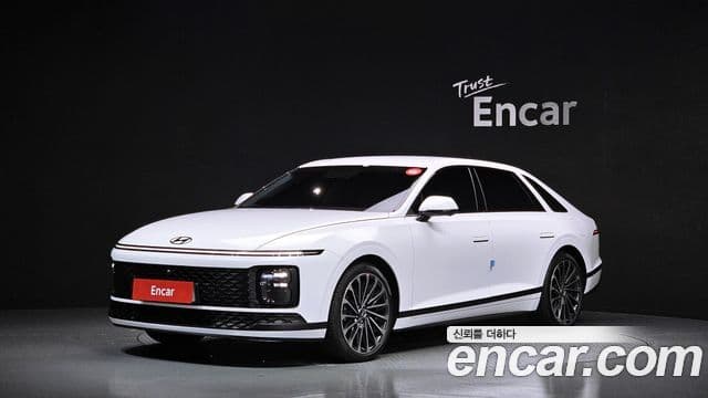 Hyundai Grandeur гибрид (GN7) Honors, 2026 1