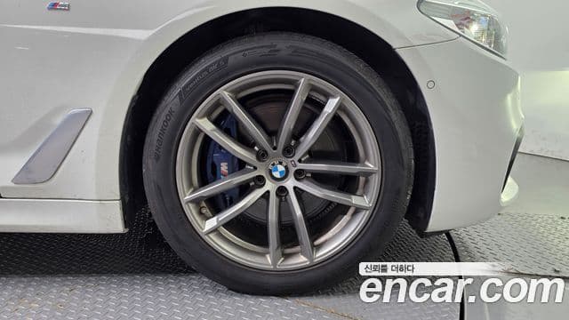 BMW 5시리즈 (G30) 530i M Sport Plus, 2018 все фото