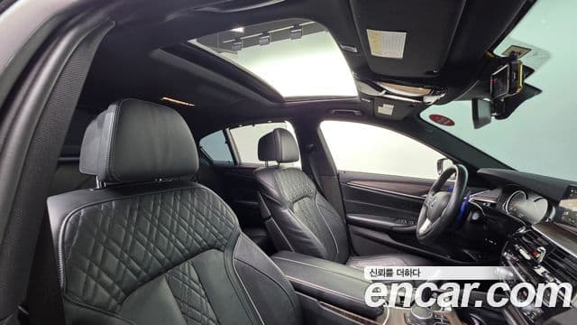 BMW 5시리즈 (G30) 530i M Sport Plus, 2018 12