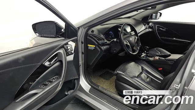 Hyundai Grandeur HG Exclusive, 2014 11