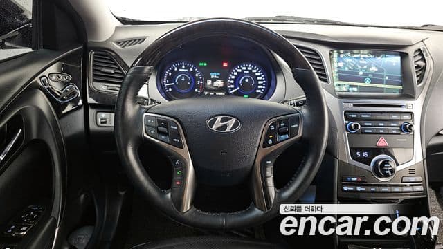 Hyundai Grandeur HG Exclusive, 2014 13