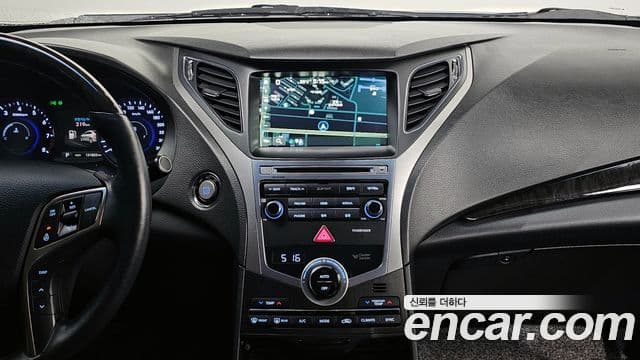 Hyundai Grandeur HG Exclusive, 2014 15