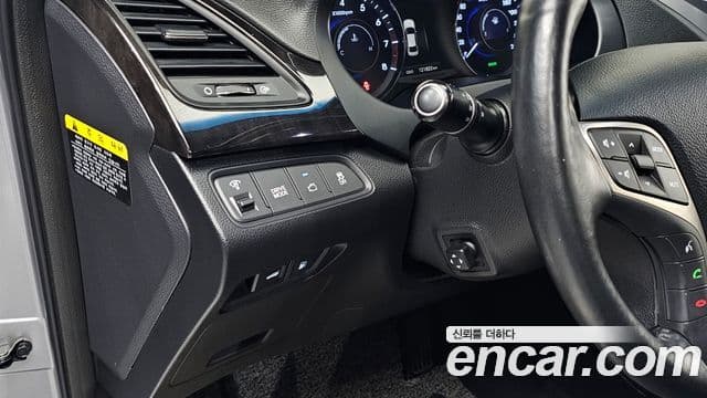 Hyundai Grandeur HG Exclusive, 2014 17