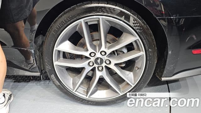 Ford Mustang GT кабриолет, 2017 все фото