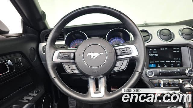 Ford Mustang GT кабриолет, 2017 13