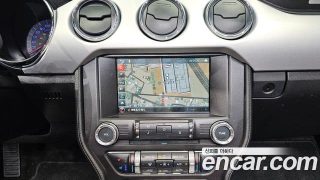 Ford Mustang GT кабриолет, 2017 15