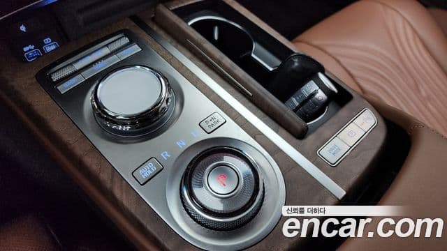 Genesis G80 (RG3) бензин 2.5 турбо AWD, 2023 9