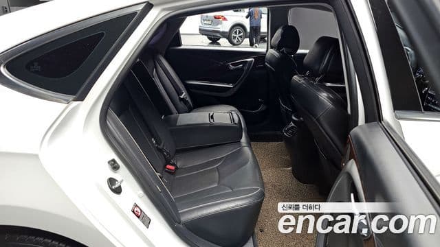 Hyundai Aslan Modern, 2017 11