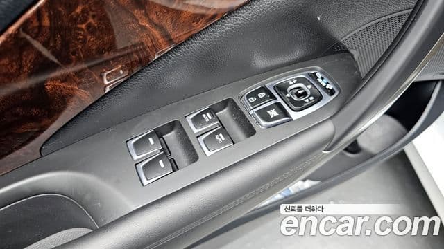 Hyundai Aslan Modern, 2017 18