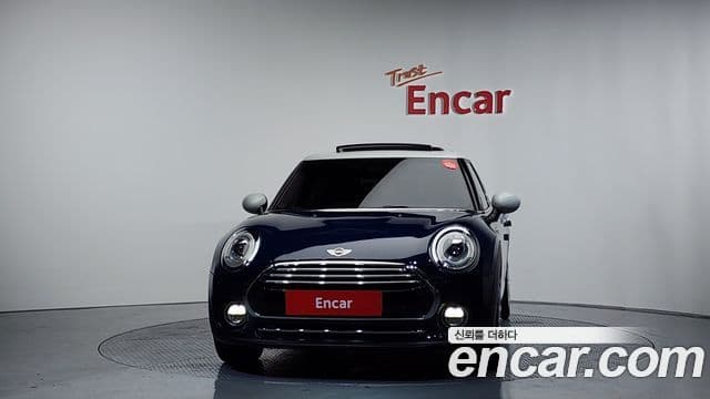 Mini Cooper D 클럽맨 2세대, 2017 3