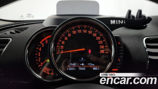 Mini Cooper D 클럽맨 2세대, 2017 8