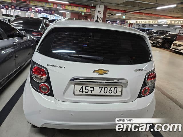 Chevrolet(GM대우) 아베오 хэтчбек топовая версия, 2012 4