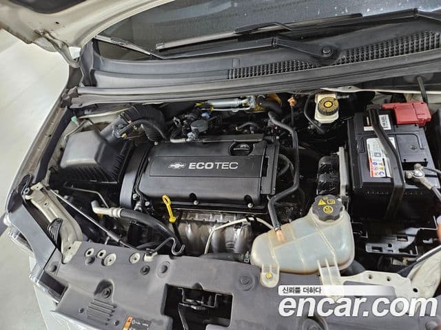 Chevrolet(GM대우) 아베오 хэтчбек топовая версия, 2012 19