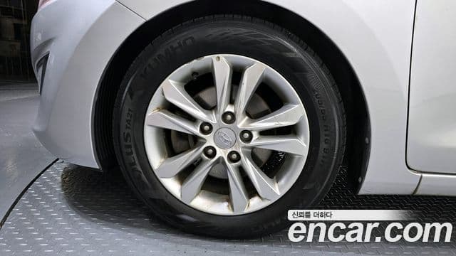 Hyundai i30(новый кузов / новое поколение) дизель 1.6 VGT Unique, 2012 все фото