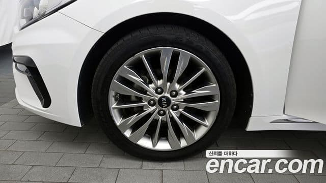 Kia The / новый New K5 2세대 Prestige, 2019 все фото