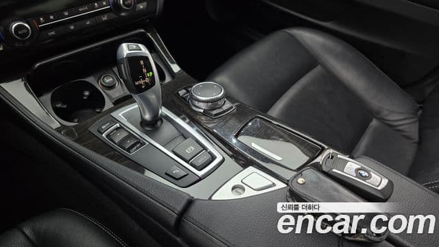BMW 5시리즈 (F10) Luxury, 2015 9
