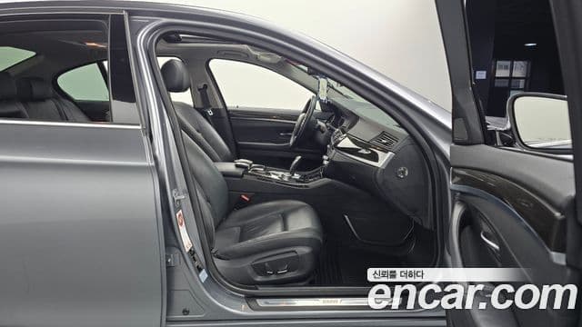 BMW 5시리즈 (F10) Luxury, 2015 10