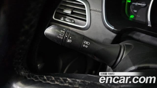 Renault Korea(Samsung) SM6 2.0 LPe RE (для людей с инвалидностью), 2016 15