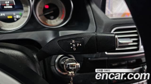 Mercedes-Benz E-класс W212 E200 купе, 2014 9