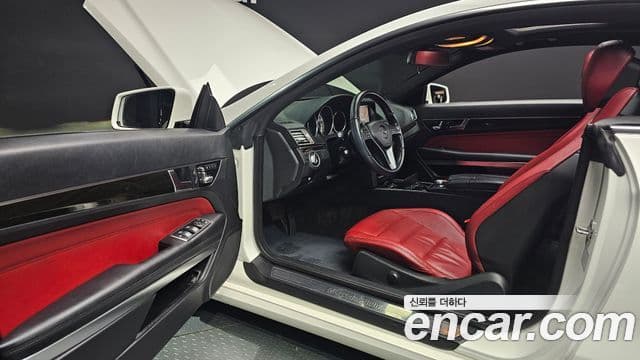 Mercedes-Benz E-класс W212 E200 купе, 2014 11