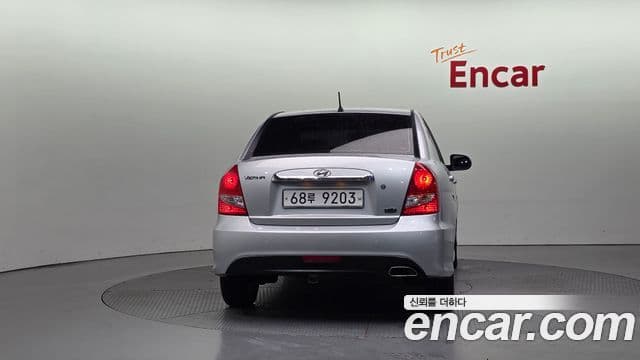 Hyundai 베르나 트랜스폼 Premier, 2010 4