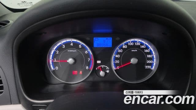 Hyundai 베르나 트랜스폼 Premier, 2010 8