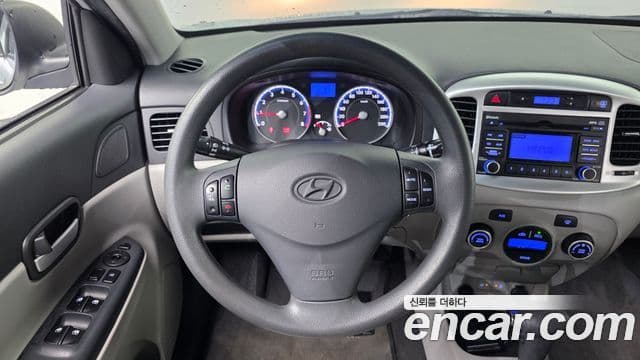 Hyundai 베르나 트랜스폼 Premier, 2010 14