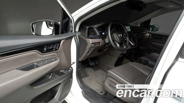 Honda Odyssey 5세대, 2022 11