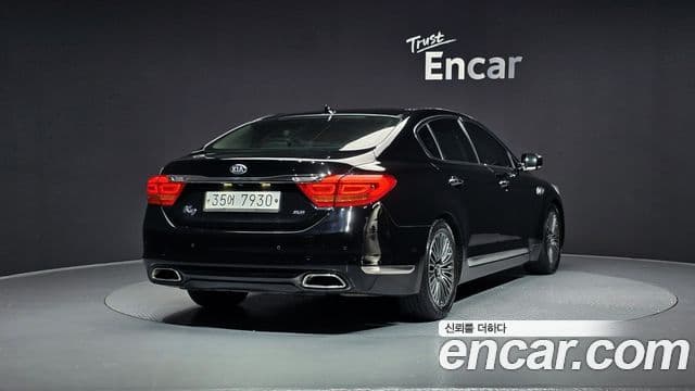 Kia K9 Special, 2013 4