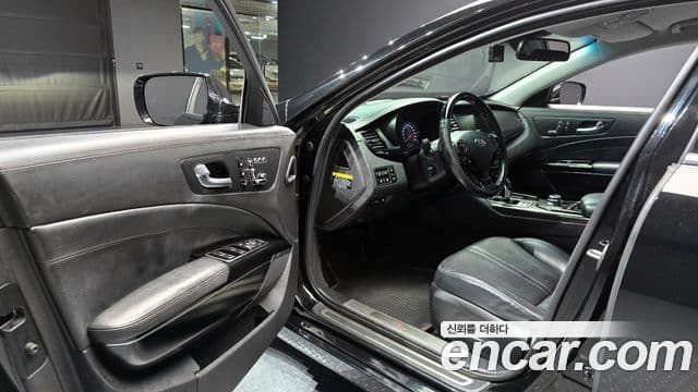 Kia K9 Special, 2013 11