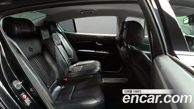 Kia K9 Special, 2013 12