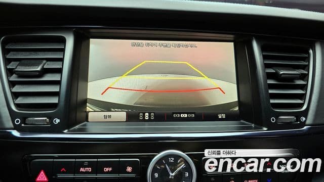 Kia K9 Special, 2013 15