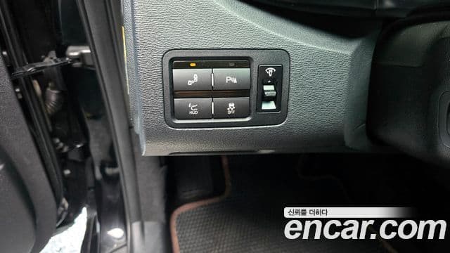 Kia K9 Special, 2013 17