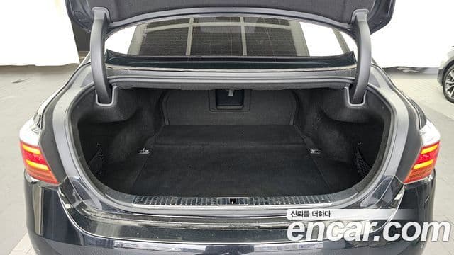 Kia The / новый New K9 Executive, 2015 20