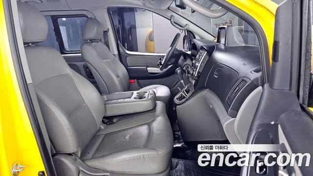 Hyundai Grand Starex детский перевозочный автомобиль, 2014 10