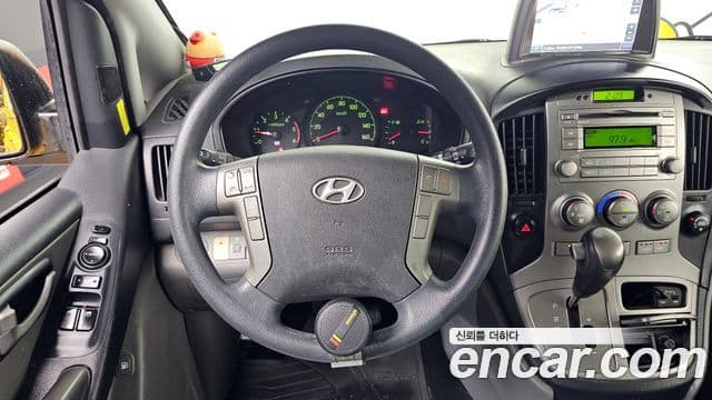 Hyundai Grand Starex детский перевозочный автомобиль, 2014 13