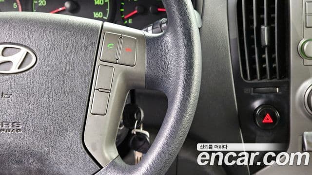 Hyundai Grand Starex детский перевозочный автомобиль, 2014 14