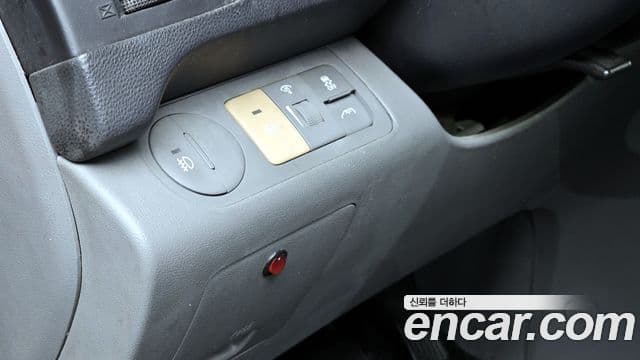 Hyundai Grand Starex детский перевозочный автомобиль, 2014 16