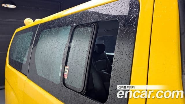 Hyundai Grand Starex детский перевозочный автомобиль, 2014 19