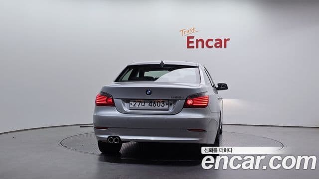 BMW 5시리즈 (E60) 528i седан, 2008 4