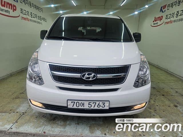 Hyundai Grand Starex CVX Luxury, 2014 1